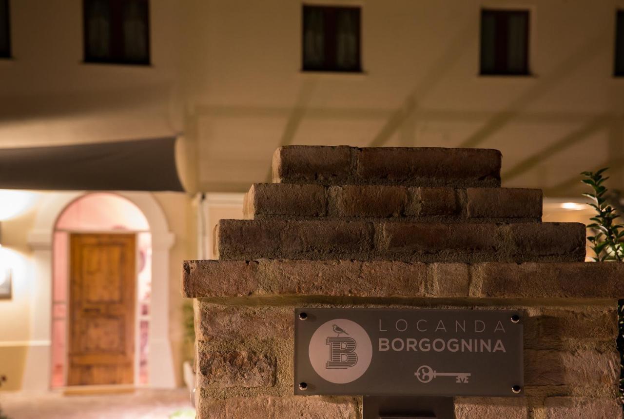 Locanda Borgognina Lucrezia Exterior photo